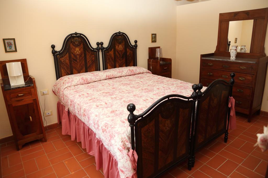 Al Vecchio Leccio Guest House Pistoia Exterior photo