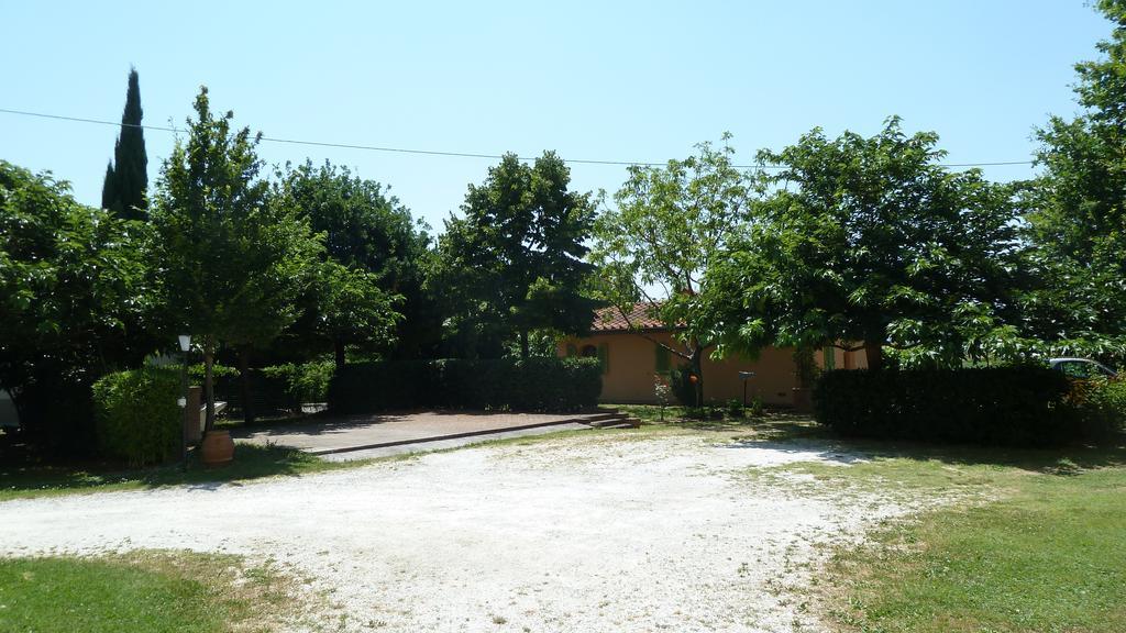 Al Vecchio Leccio Guest House Pistoia Exterior photo
