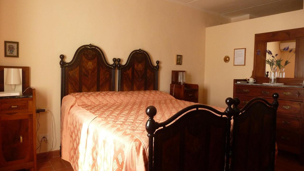 Al Vecchio Leccio Guest House Pistoia Exterior photo